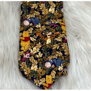 Disney Winnie the Pooh silk tie